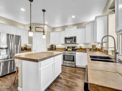 7239 Foxwood Lane, Sparks, NV 89436 Photo