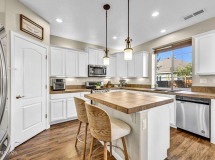7239 Foxwood Lane, Sparks, NV 89436 Photo