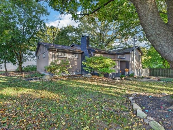 38565 Sugar Ridge Road , North Ridgeville, OH 44039