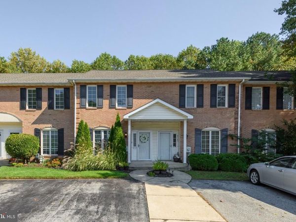 4727 WEATHERHILL DRIVE, WILMINGTON, DE 19808