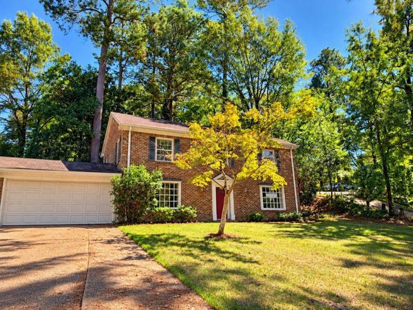 1720 Forrest Hill Drive, Columbus, MS 39701