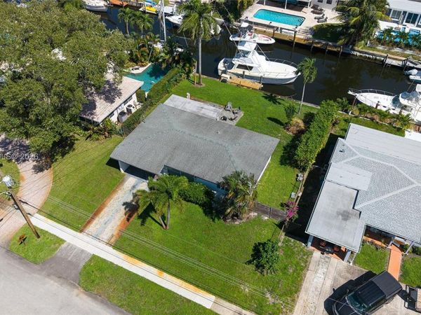 1700 SW 23rd Ave, Fort Lauderdale, FL 33312