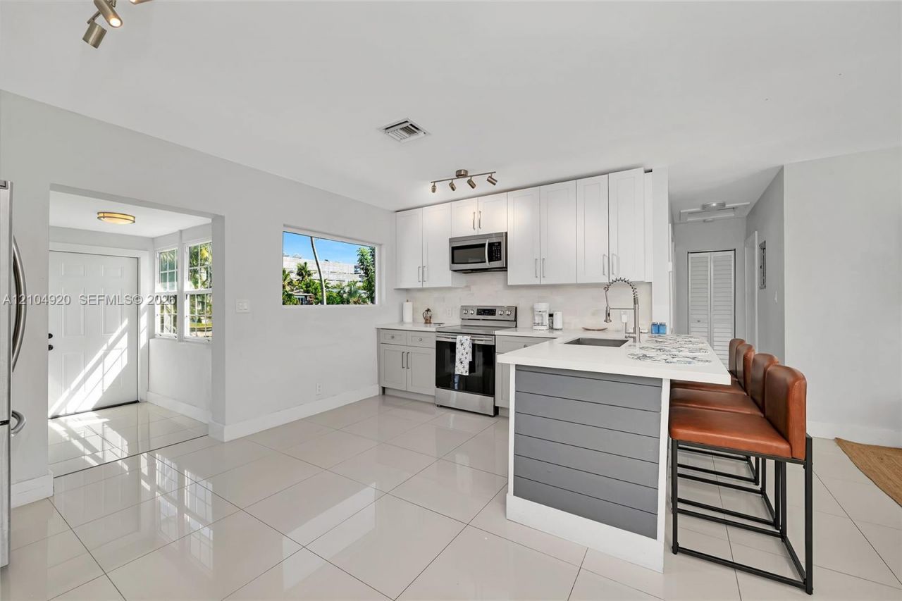 Hash Docks 1700 SW 23rd Ave, Fort Lauderdale, FL 33312 | MLS ID A12104920 - The ...