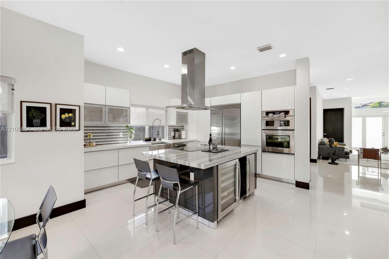 885 SW 144th Ave , Miami, FL 33184 Photo