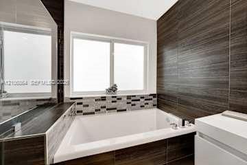 885 SW 144th Ave , Miami, FL 33184 Photo
