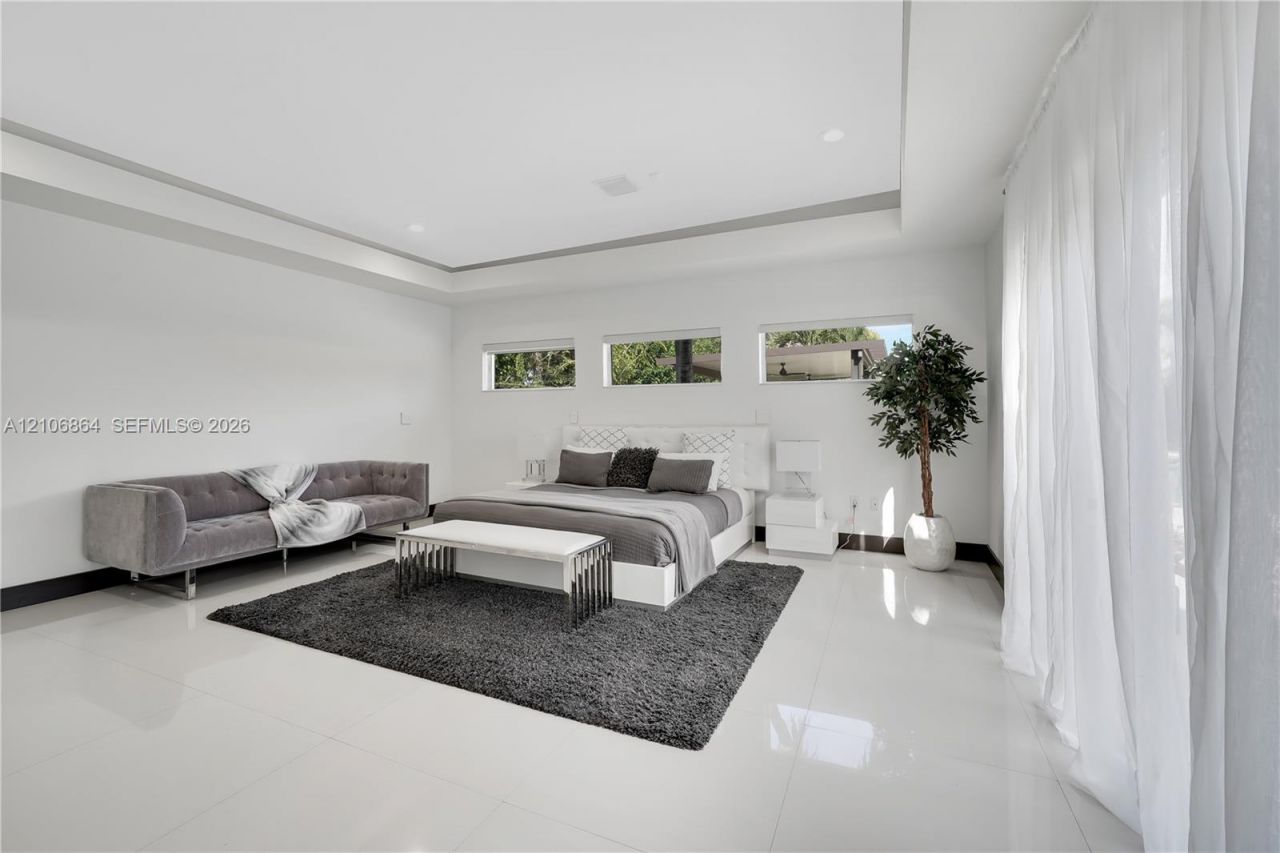 885 SW 144th Ave , Miami, FL 33184 Photo