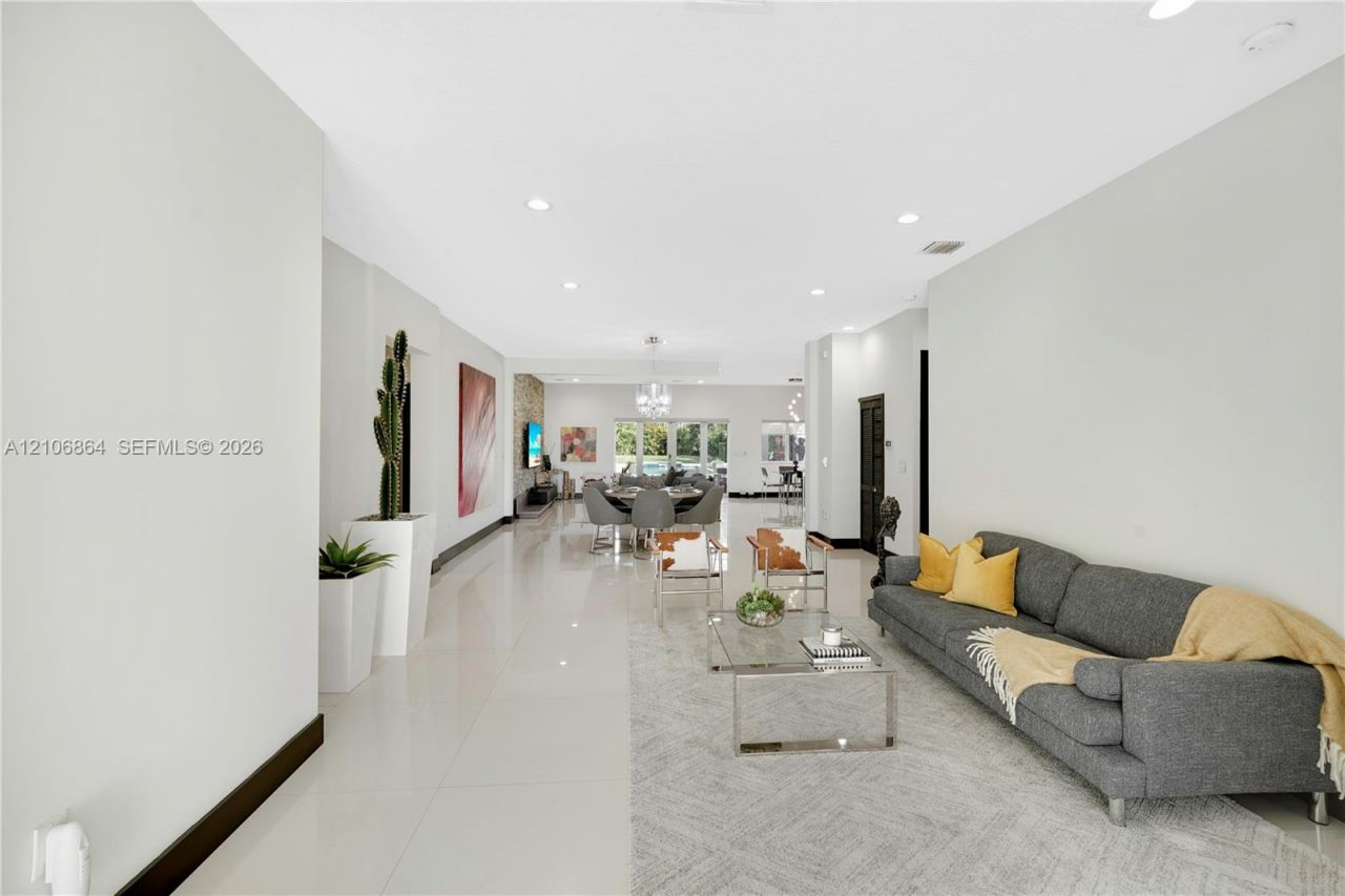 885 SW 144th Ave , Miami, FL 33184 Photo
