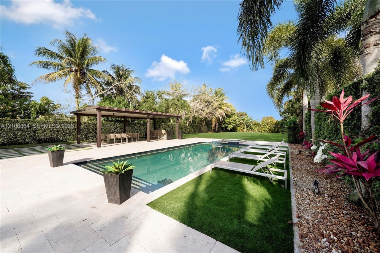 885 SW 144th Ave , Miami, FL 33184 Photo