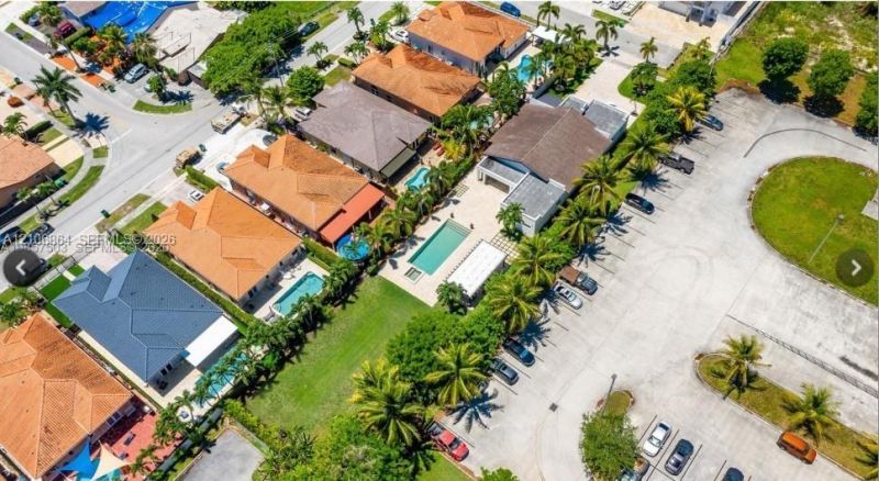 885 SW 144th Ave , Miami, FL 33184 Photo