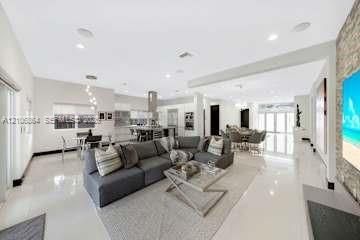885 SW 144th Ave , Miami, FL 33184 Photo