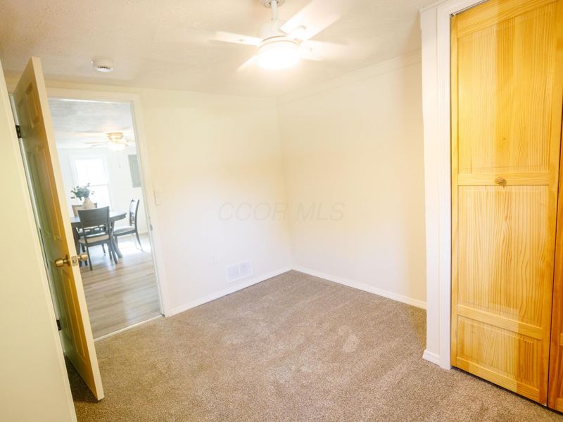 1 Vine Street, Jeffersonville, OH 43128 Photo 9