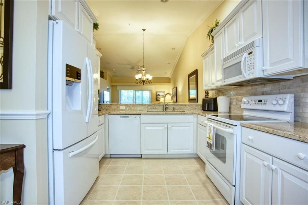 10469 Washingtonia Palm Way, Unit 3523, Fort Myers, FL 33966 Photo