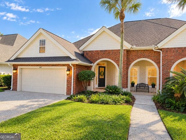 507 Fox Run Circle, Brunswick, GA 31525
