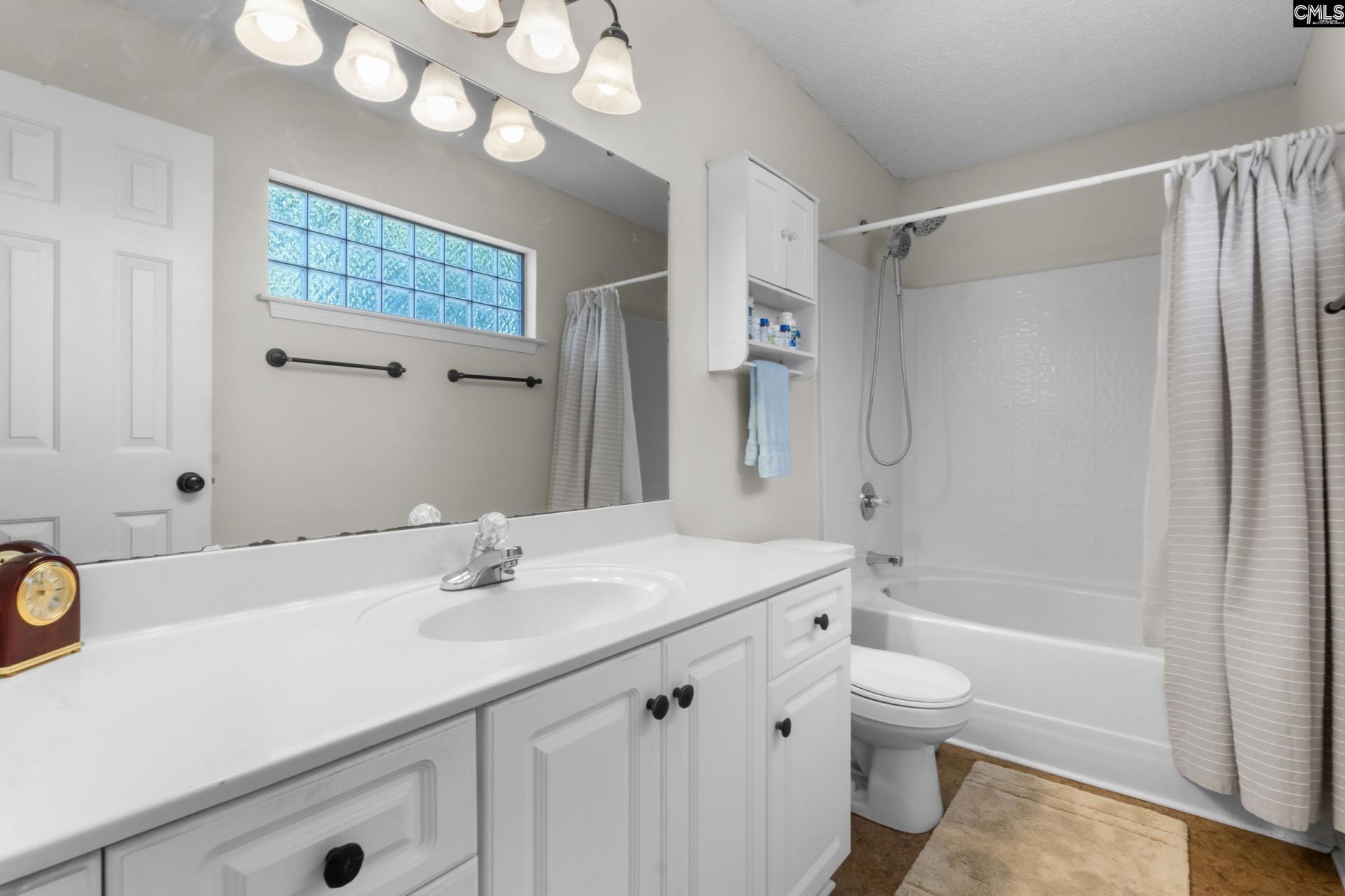 648 Park Road  Photo 14