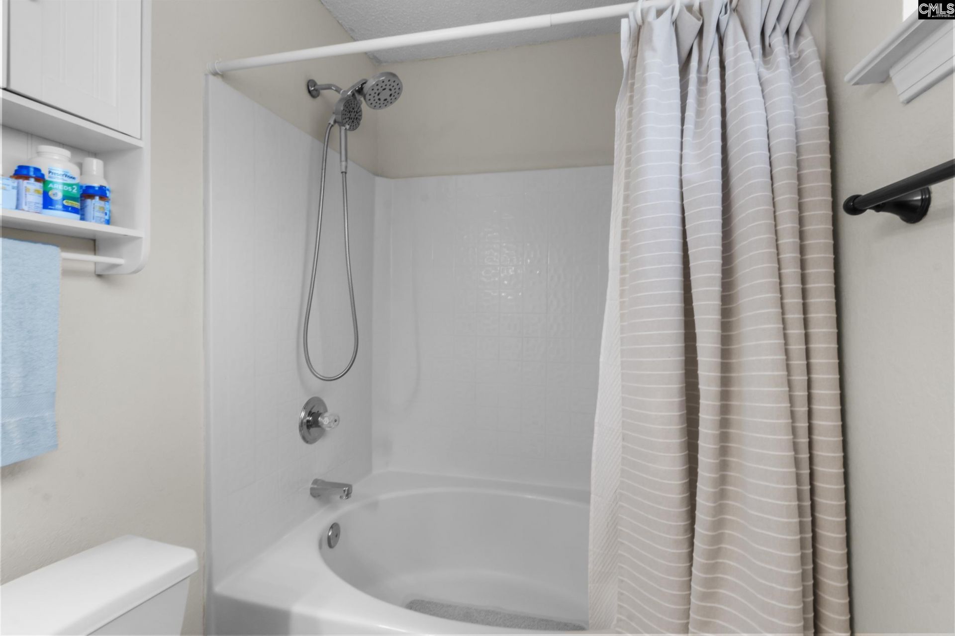 648 Park Road  Photo 15