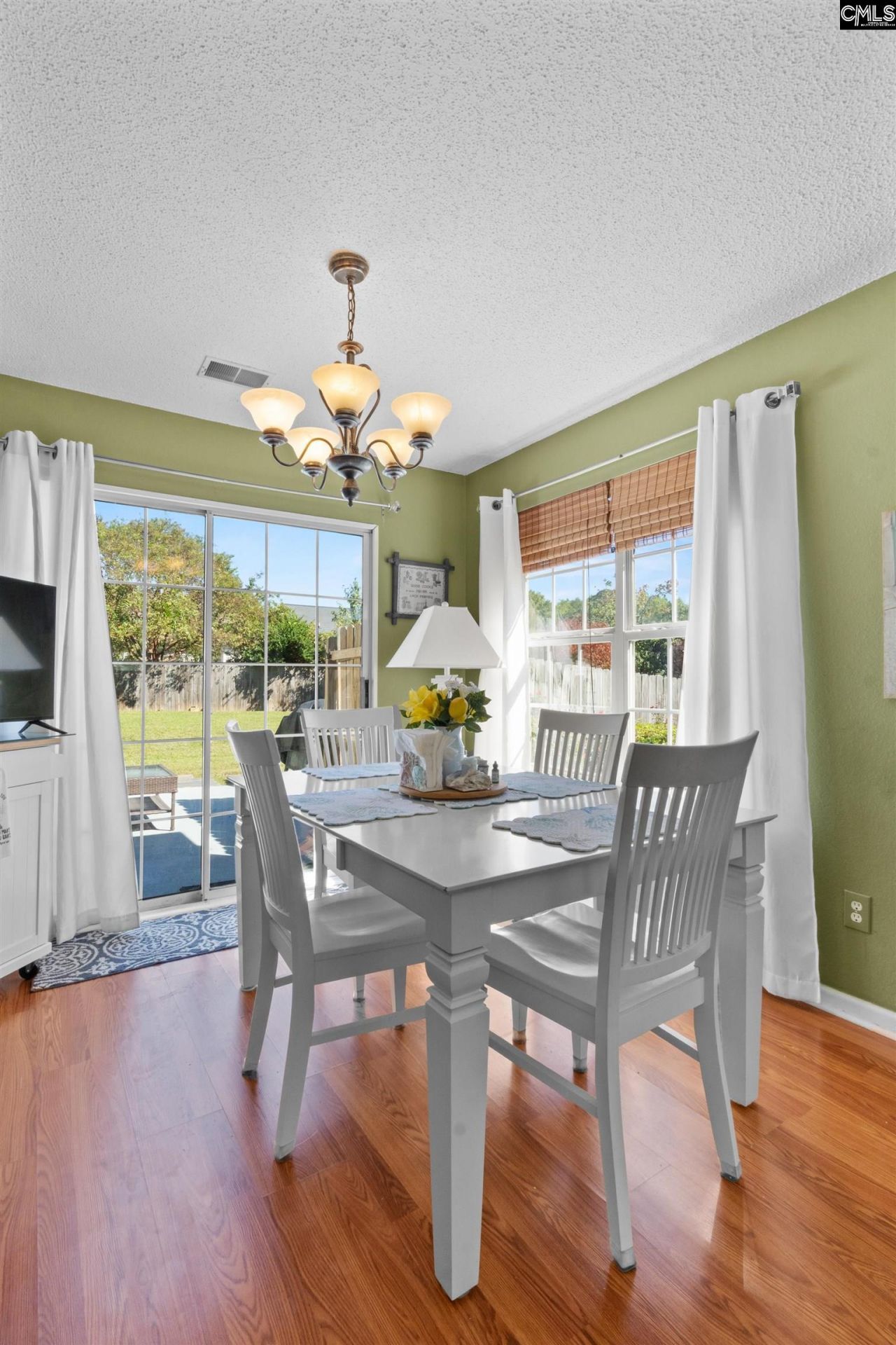 648 Park Road  Photo 32