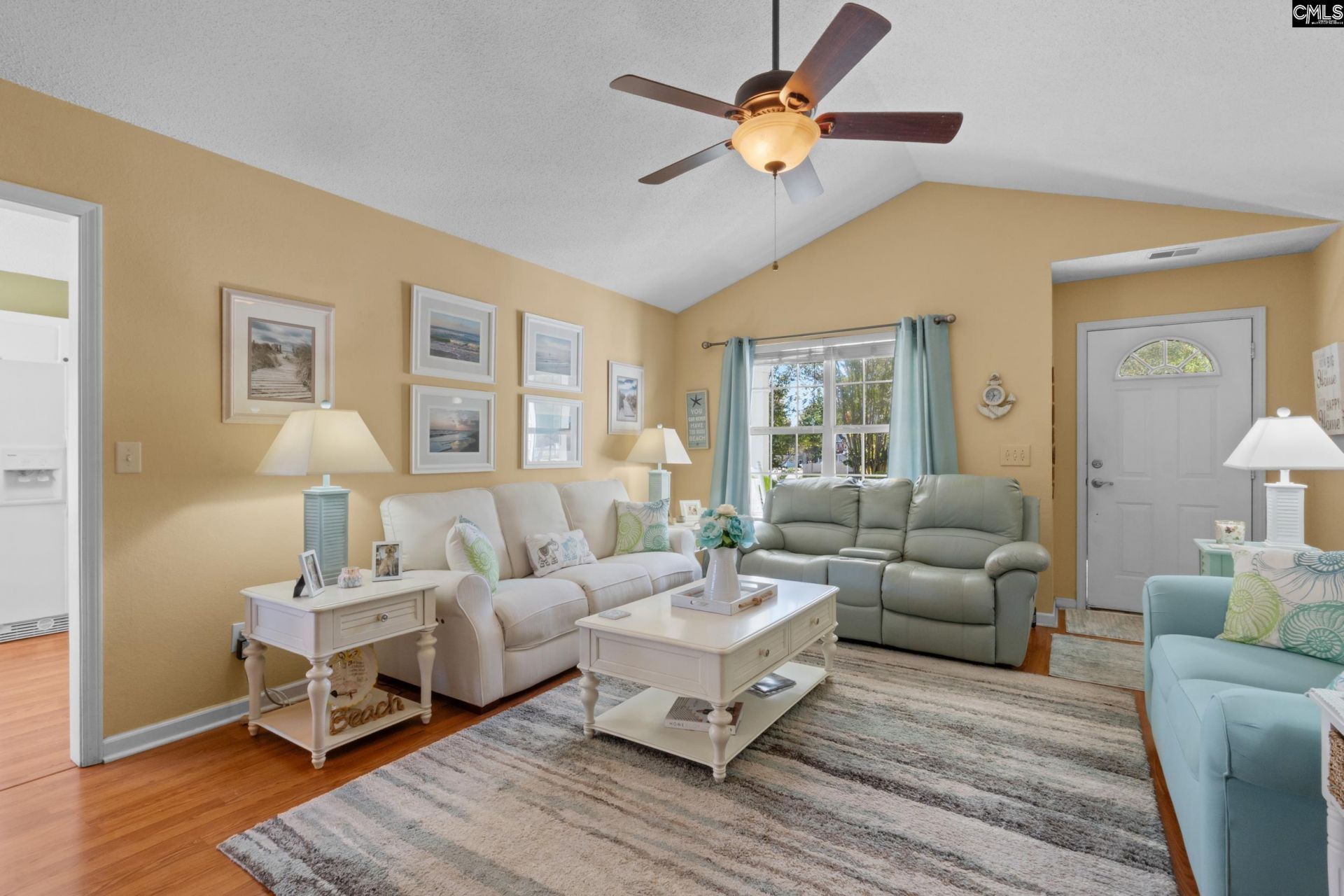 648 Park Road  Photo 6