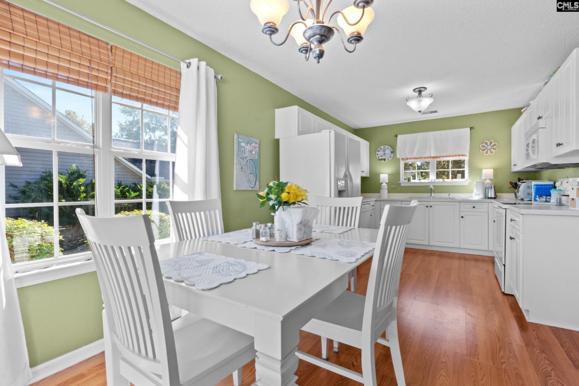 648 Park Road  Photo 8