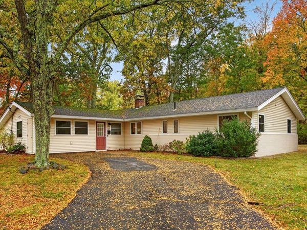 24 Raleigh Road, Framingham, MA 01701