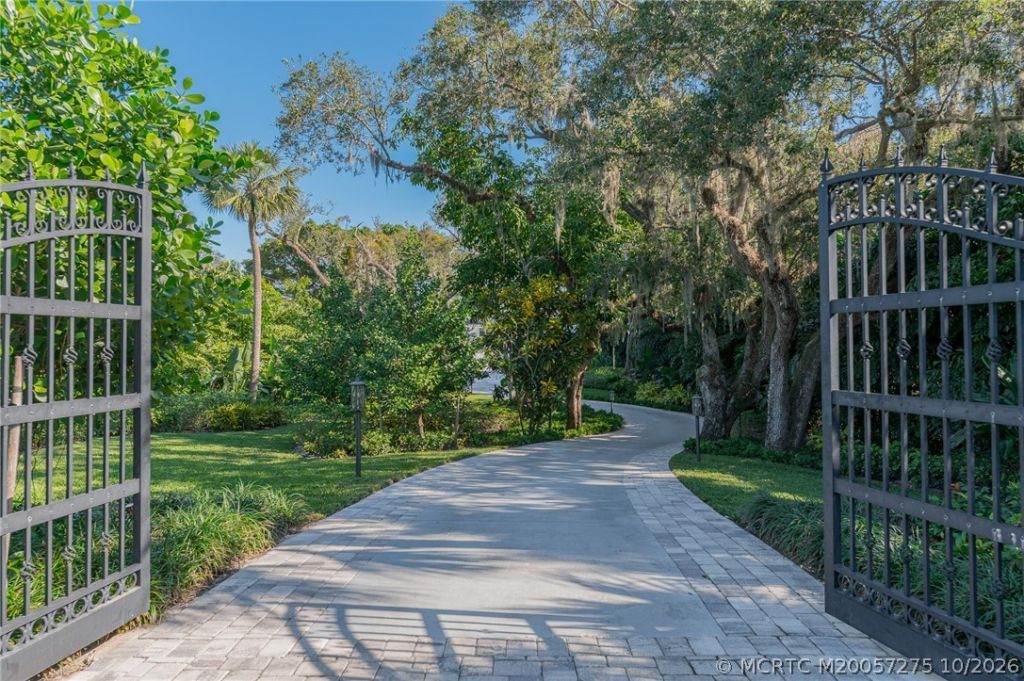 3365 SE Saint Lucie Boulevard , Stuart, FL 34997 Photo