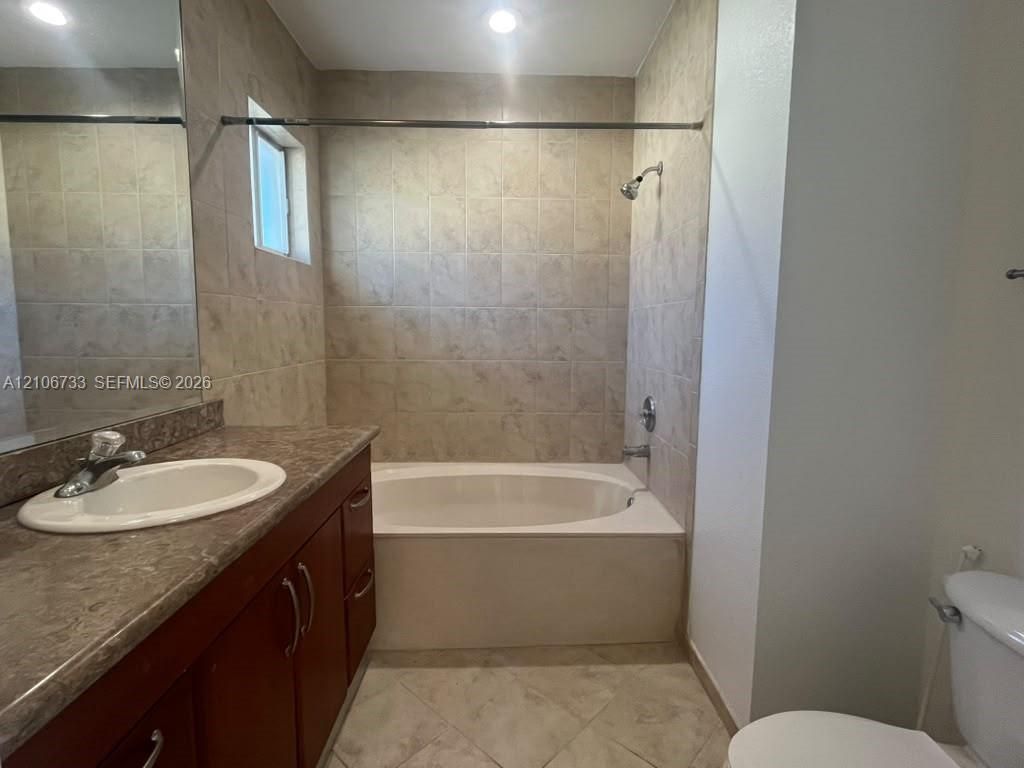 17853 NW 74th Path , Hialeah, FL 33015 Photo