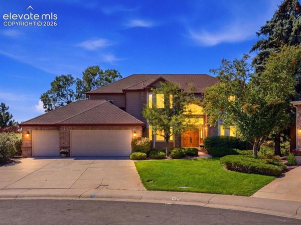 10583 Serengeti Drive, Lone Tree, CO 80124