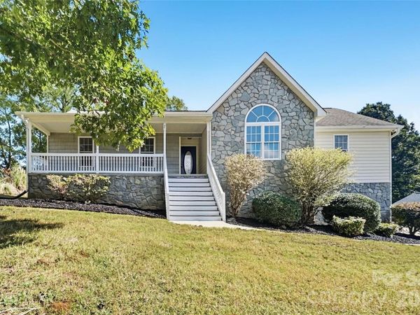192 Olympia Drive , Mooresville, NC 28117