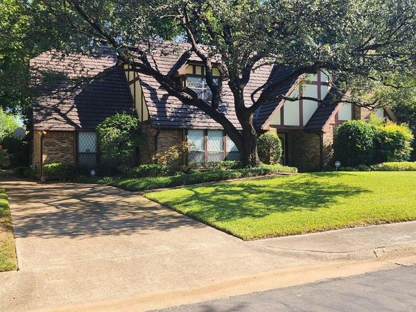 6510 Covecreek Place, Dallas, TX 75240