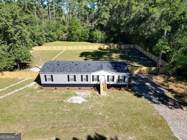 21 Ridge Road, Ellabell, GA 31308