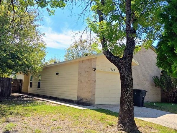 1222 Royal Crest Drive , Killeen, TX 76549