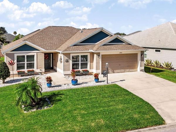 5916 HICKEY WAY , THE VILLAGES, FL 32163