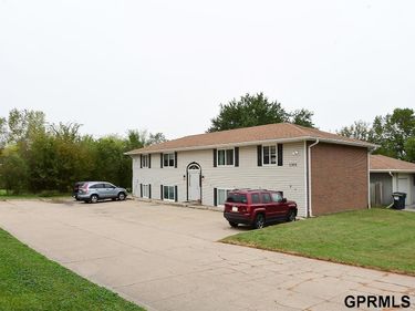 1301 SW 10Th Street, Lincoln, NE 68522