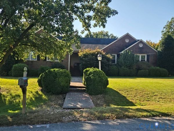 8159 Sawyer Lane , Mechanicsville, VA 23111