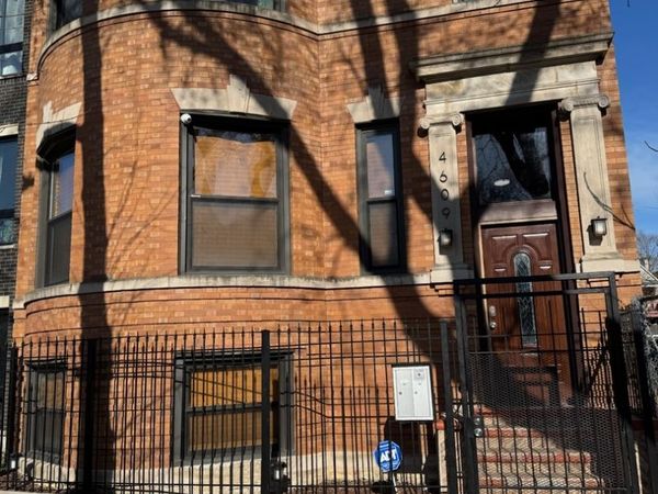 4609 S Langley Avenue , Chicago, IL 60653