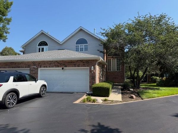 11510 Algonquin Road , Unit F, Huntley, IL 60142