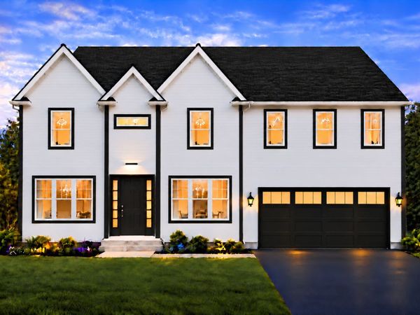 138 Surrey Drive, Carol Stream, IL 60188