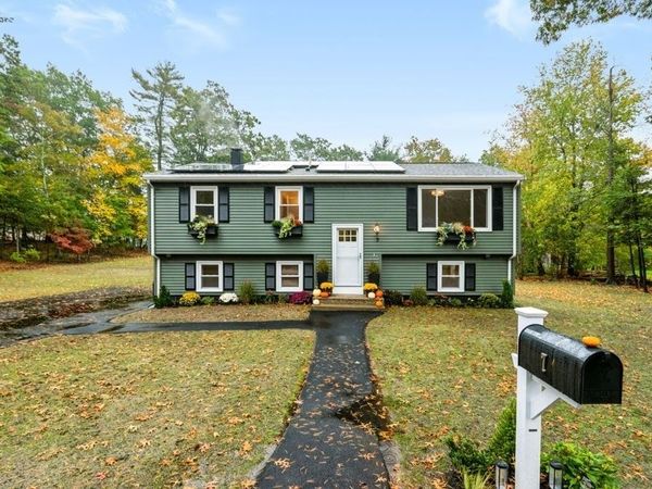 7 Bayberry Lane, Salisbury, MA 01952