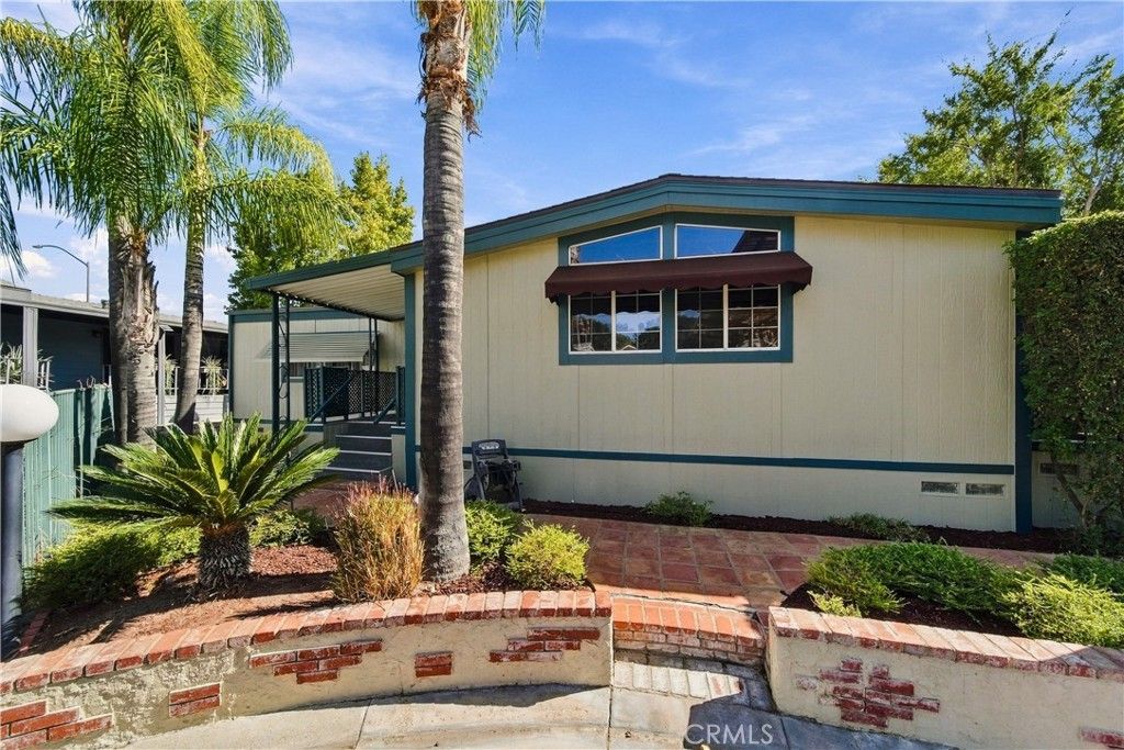 31344 N Lakehills Rd, Unit 3, Castaic, CA 91384 Main Photo