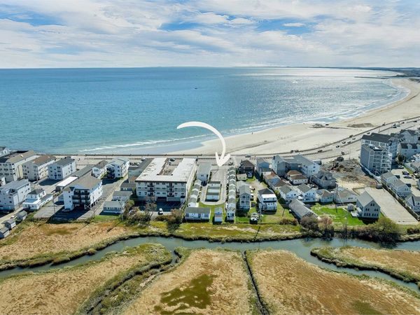 405 Ocean Boulevard, Unit 7, Hampton, NH 03842