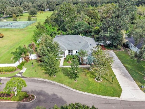 6626 ROYAL FOREST DR , LAKELAND, FL 33811
