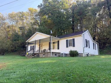 104 Layton Drive, Clarksburg, WV 26301
