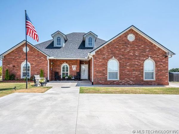 2902 Provence Road , Ardmore, OK 73401