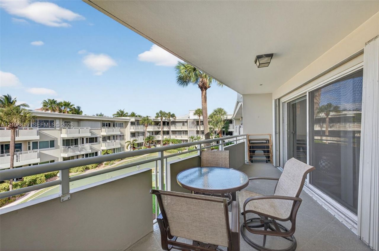 1198 Hillsboro Mile , Unit 340, Hillsboro Beach, FL 33062 Photo