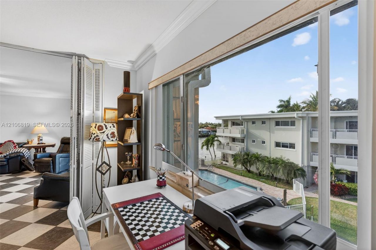 1198 Hillsboro Mile , Unit 340, Hillsboro Beach, FL 33062 Photo