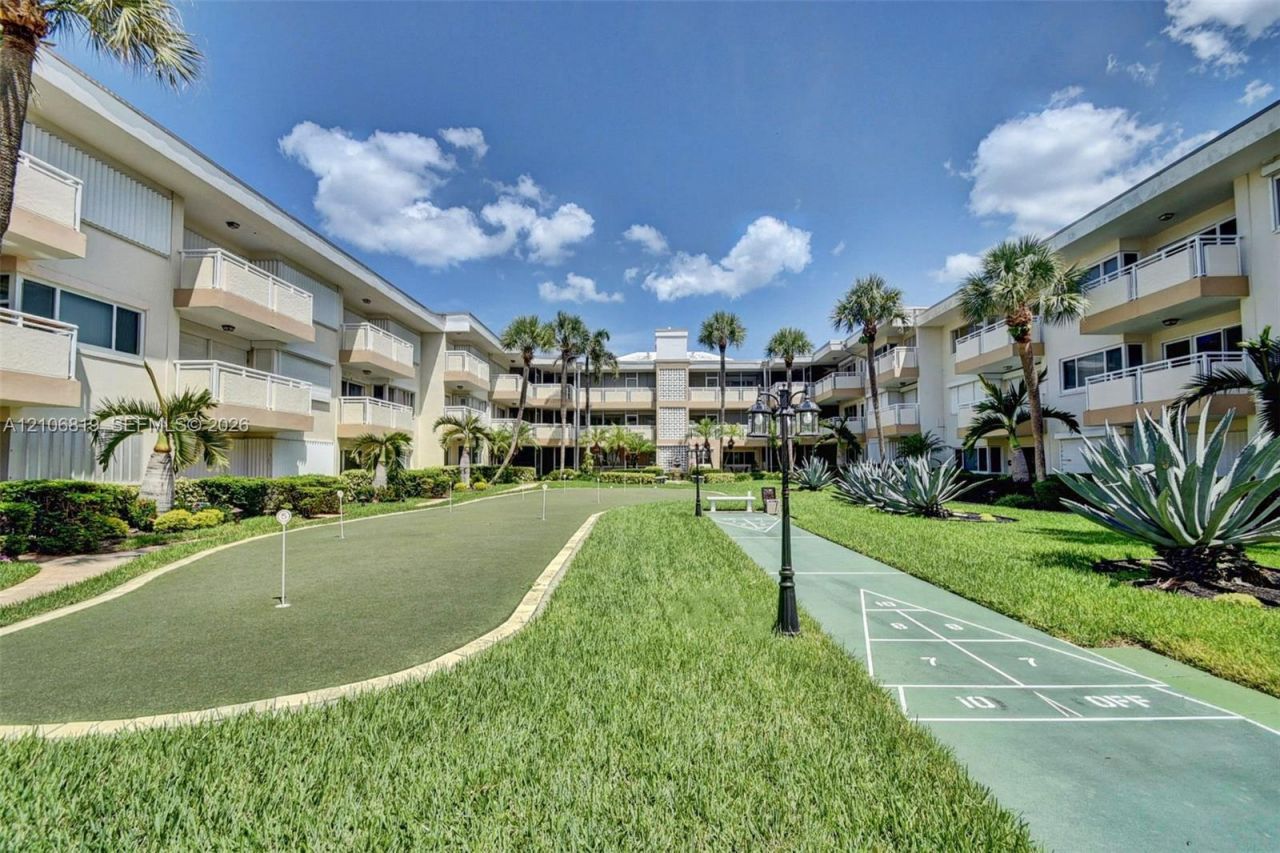 1198 Hillsboro Mile , Unit 340, Hillsboro Beach, FL 33062 Photo