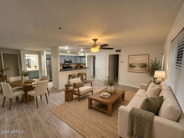 724 E DEVONSHIRE Avenue, Unit 302, Phoenix, AZ 85014