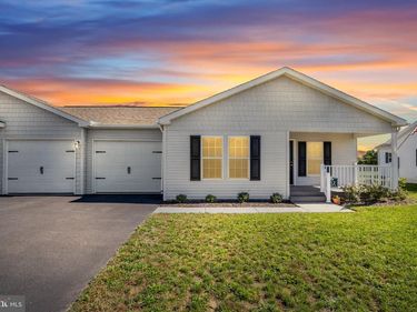 112 GLENRIDGE DRIVE, CARLISLE, PA 17015