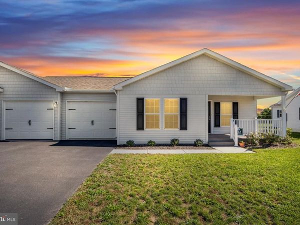 112 GLENRIDGE DRIVE, CARLISLE, PA 17015