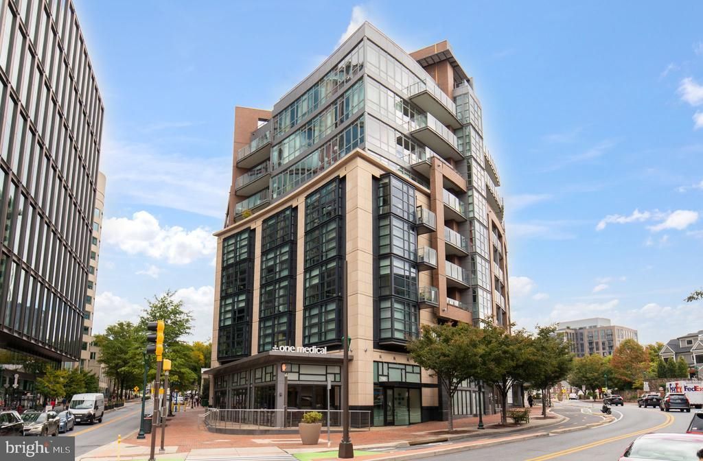 7171 WOODMONT AVENUE, BETHESDA, MD 20815