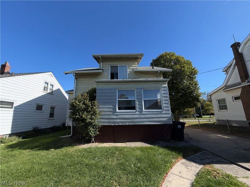 18710 Neff Road, Cleveland, OH 44119 Photo 18